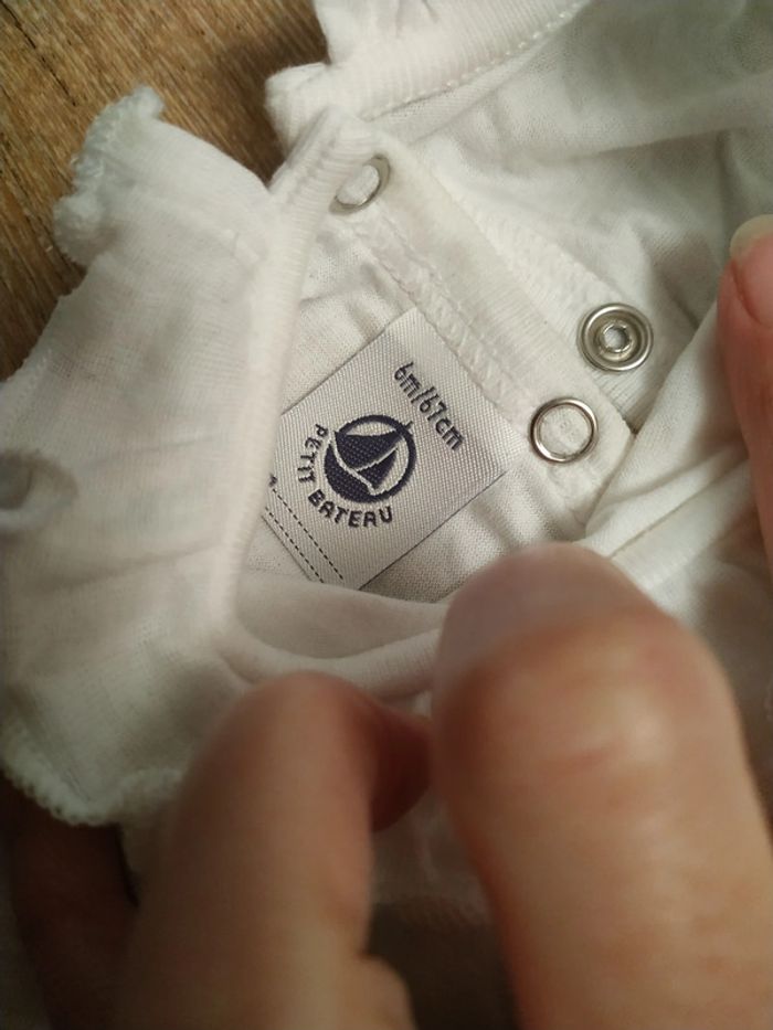 Gilet et body Petit Bateau / 6mois - photo numéro 4
