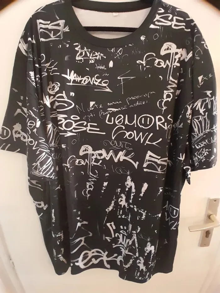 T-shirt avec graffiti, pour homme ou femme, noir et blanc taille 6XL