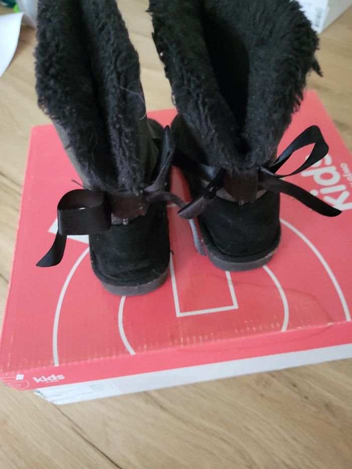 Bottines taille 25 - photo numéro 3