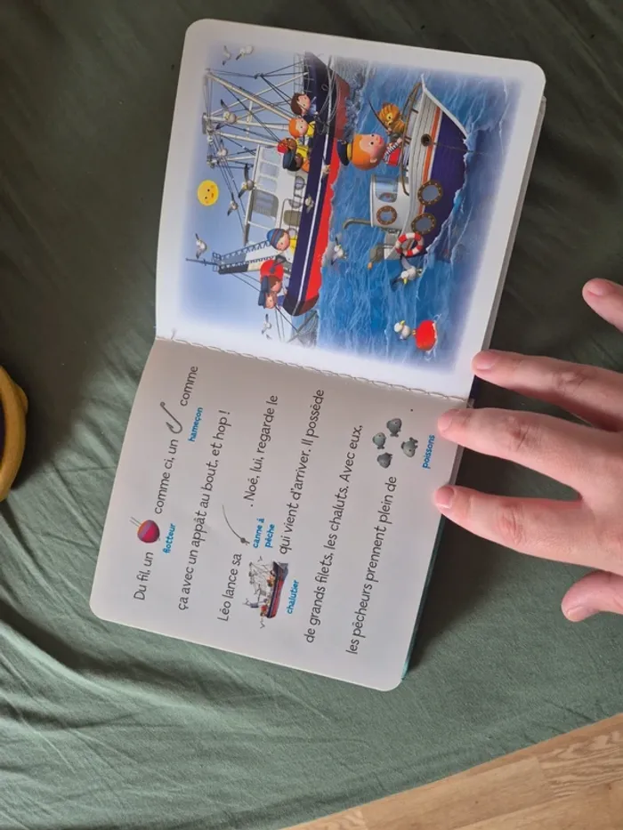 Livre ptit garçon en bateau avec leo - photo numéro 8