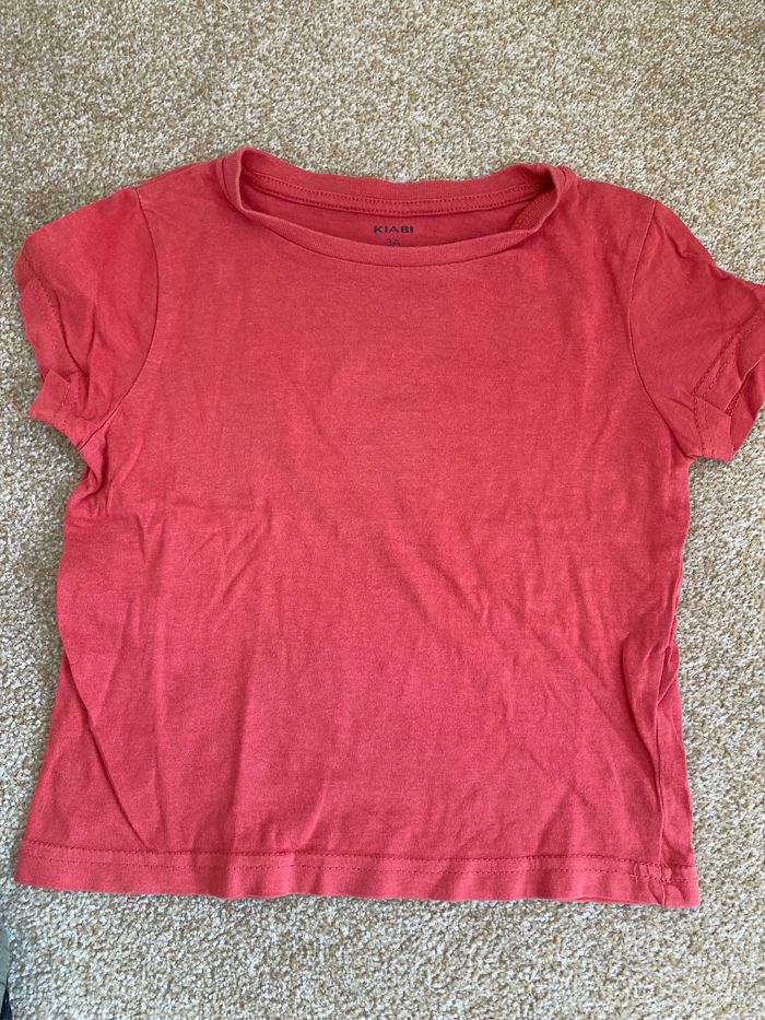 Lot pantalon jogging et 3 t-shirts 3 ans - photo numéro 6