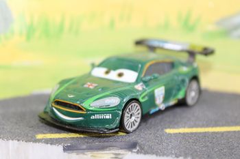 Disney Pixar cars Nigel Gearsley