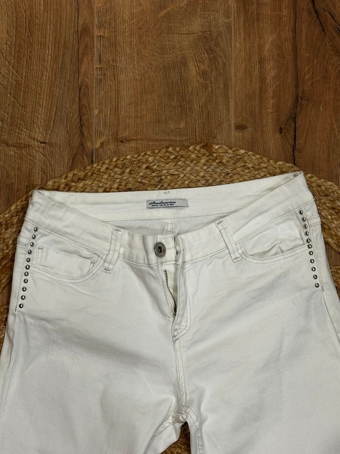 Pantalon Jean femme Stradivarius t42 Blanc - photo numéro 2