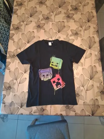T-shirt minecraft taille 158 164cm
