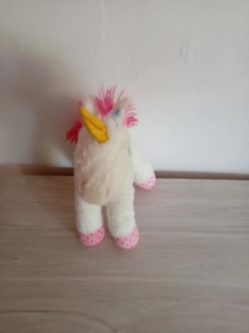 Jolie peluche licorne