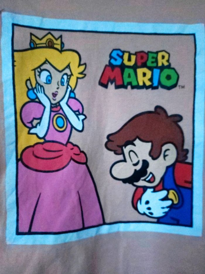 Sweatshirt Super mario 8 ans / Nintendo - photo numéro 2