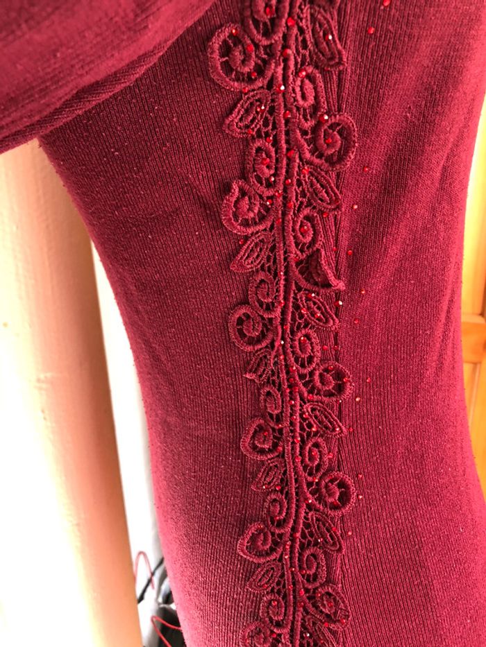 Jolie robe courte bordeaux ML T. 38 avec broderies - photo numéro 5
