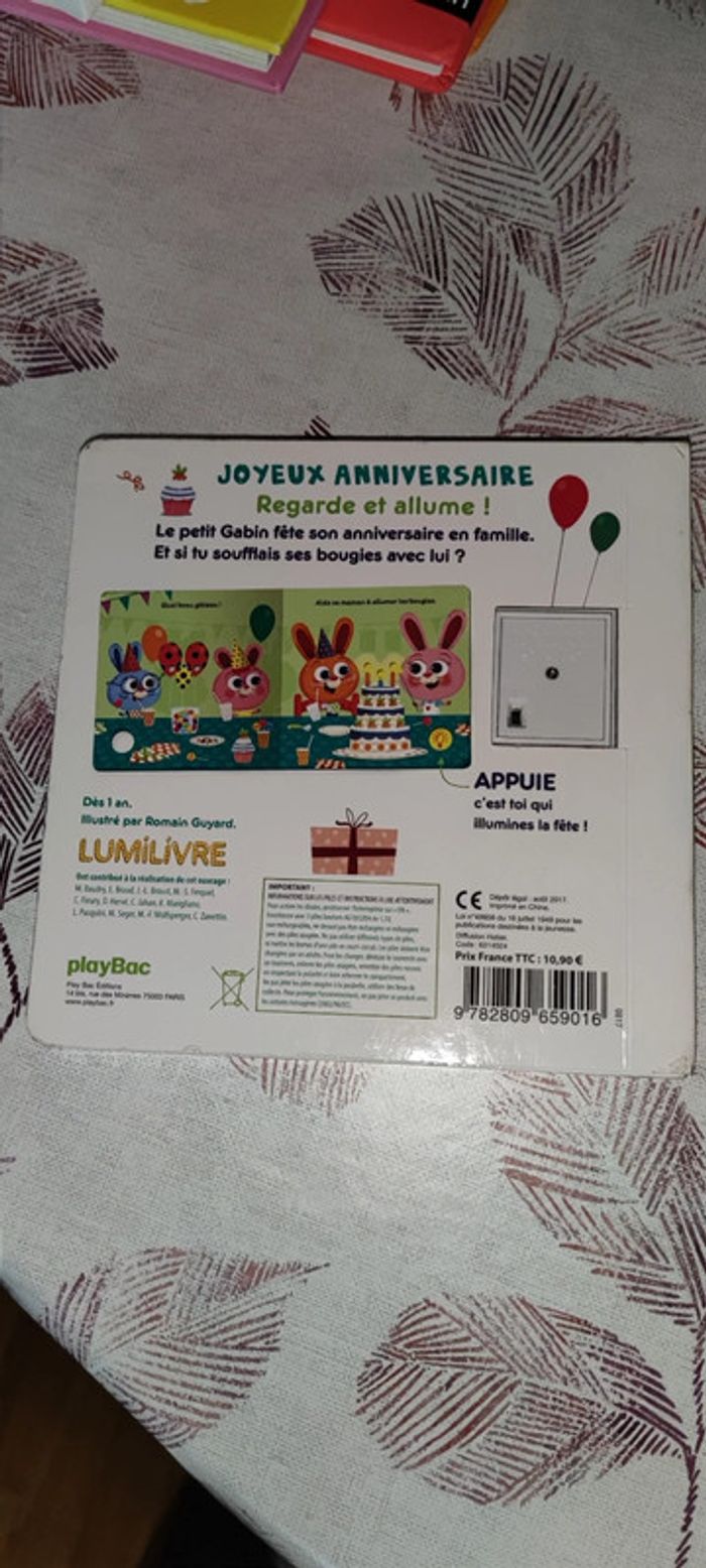 Livre joyeux anniversaire lumineux - photo numéro 2