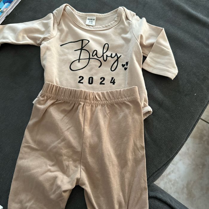 Ensemble 1 mois - photo numéro 6