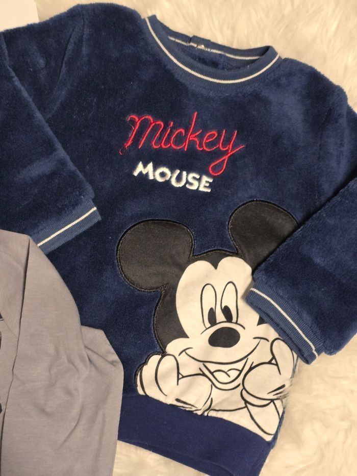 Neufs💙🤩😍 sweat polaire et teeshirt ml disney /mickey 12 mois💙😍🤩 - photo numéro 4
