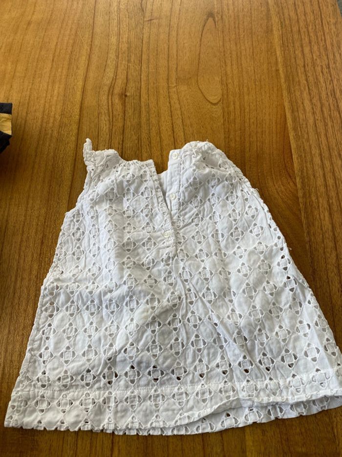 Robe blanche babygap - photo numéro 2