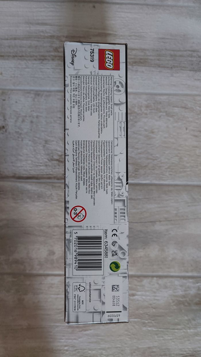 Lego Star Wars 75319 La forge mandalorienne de l'Armurière - photo numéro 5