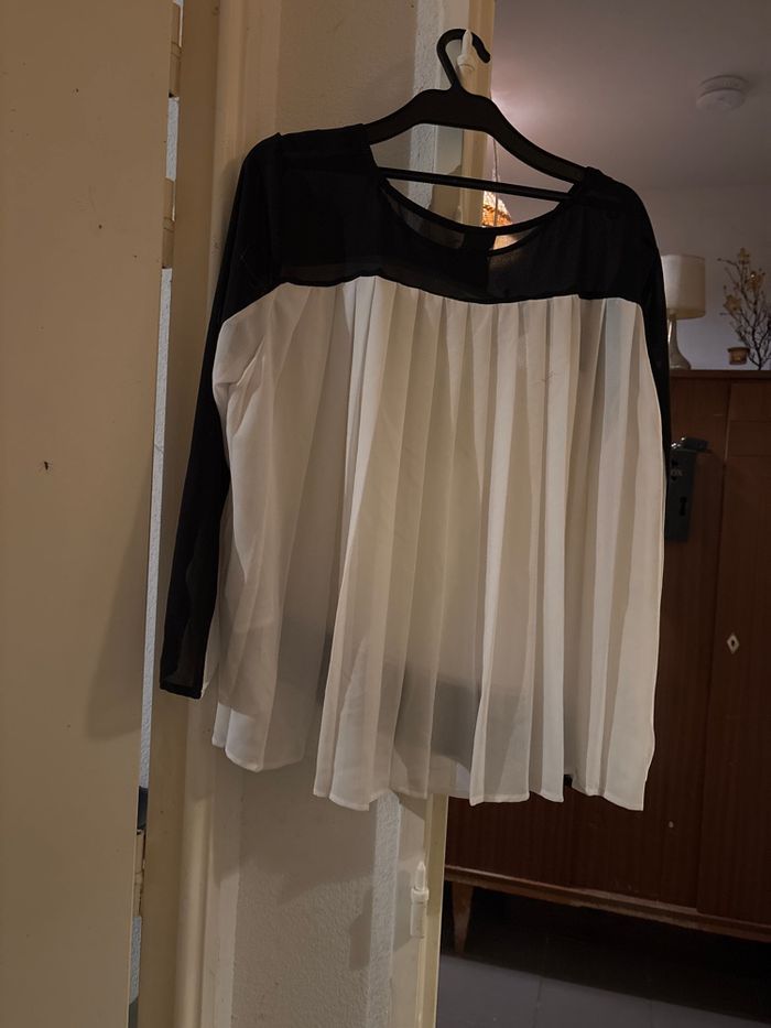 Haut femme - photo numéro 2