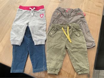 Lot pantalon fille 6 mois