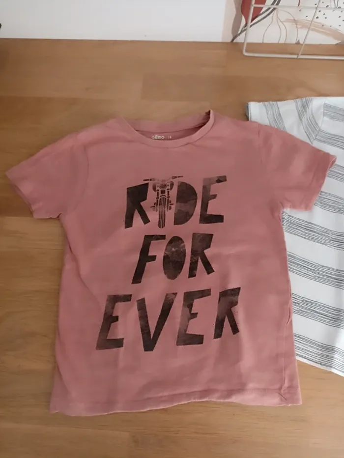 Lot t-shirt 6 ans Gémo - photo numéro 2