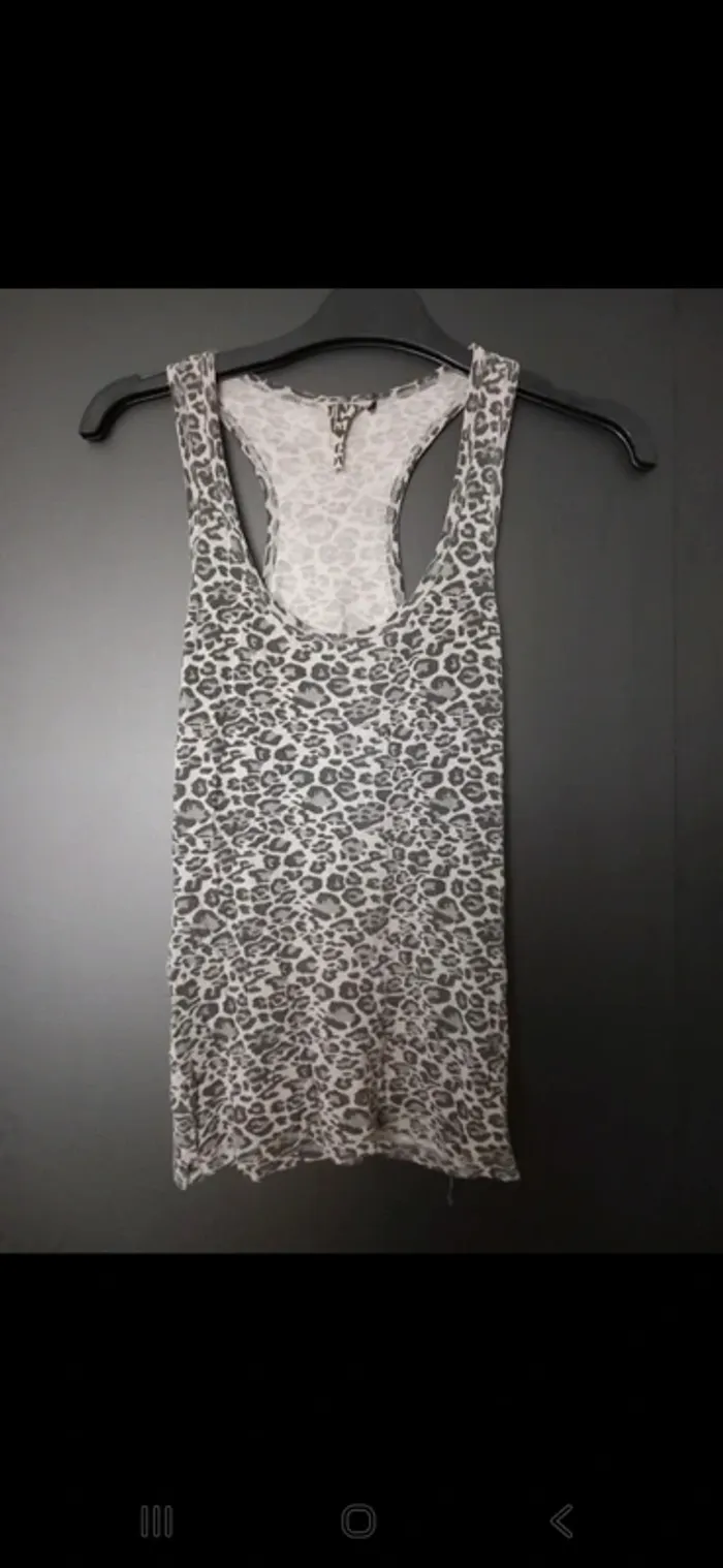 Débardeur léopard gris Jennyfer T38