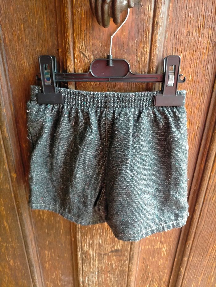 Très joli short Kenzo 4 ans - photo numéro 3