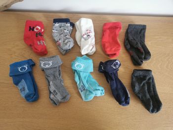 Lot de 10 paires de chaussettes bébé en taille 15/18 obaibi