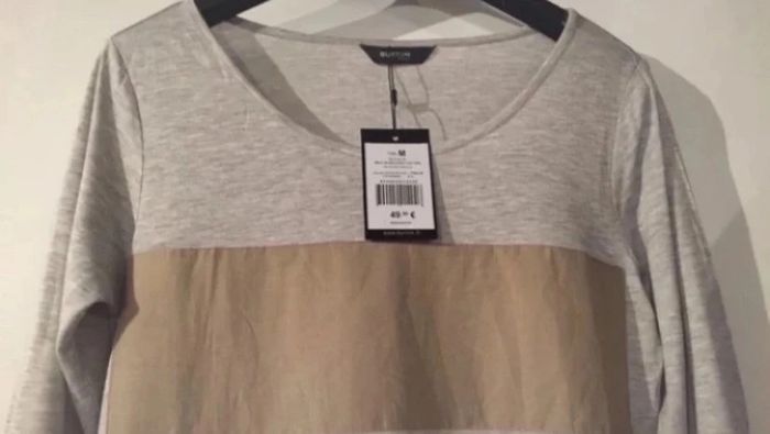 Superbe Tee shirt M taille M Burton Neuf val 49,9 e - photo numéro 3