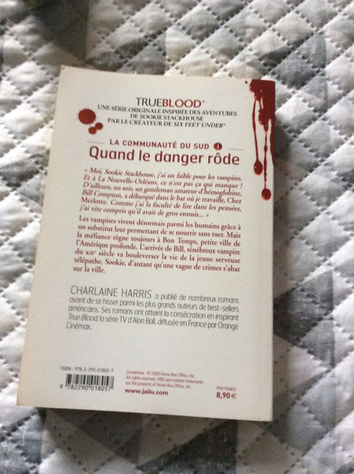 #quand le danger rôde par Charlaine Harris - photo numéro 4