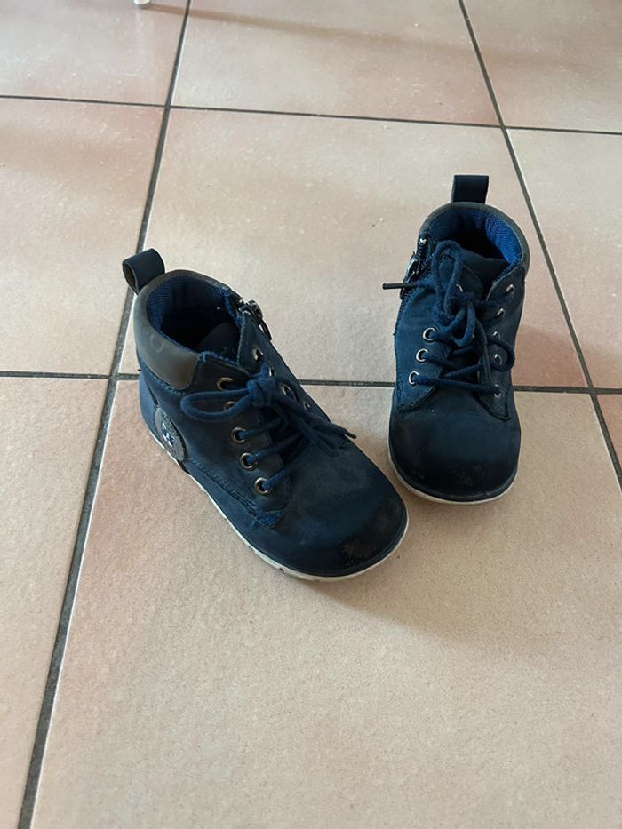 Donne chaussure taille 25 - photo numéro 4