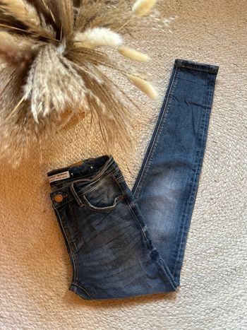 Jean femme stradivarius - taille XS (34)