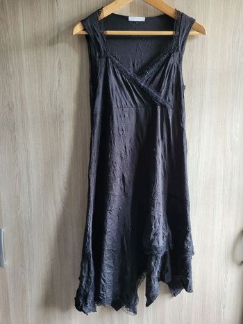 Robe noire taille 38 Promod
