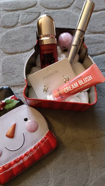 Boîte de Noël maquillages