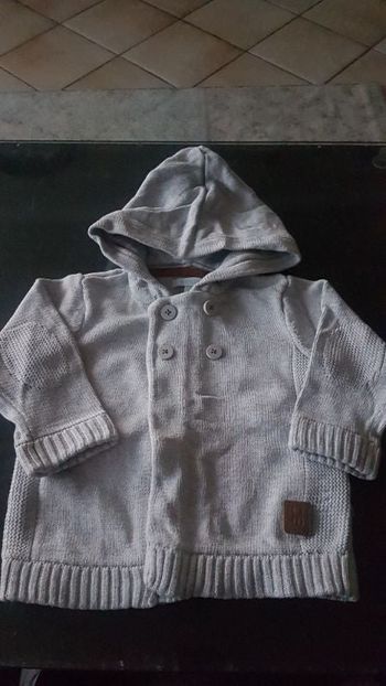 gilet gris à capuche obaibi 12 mois