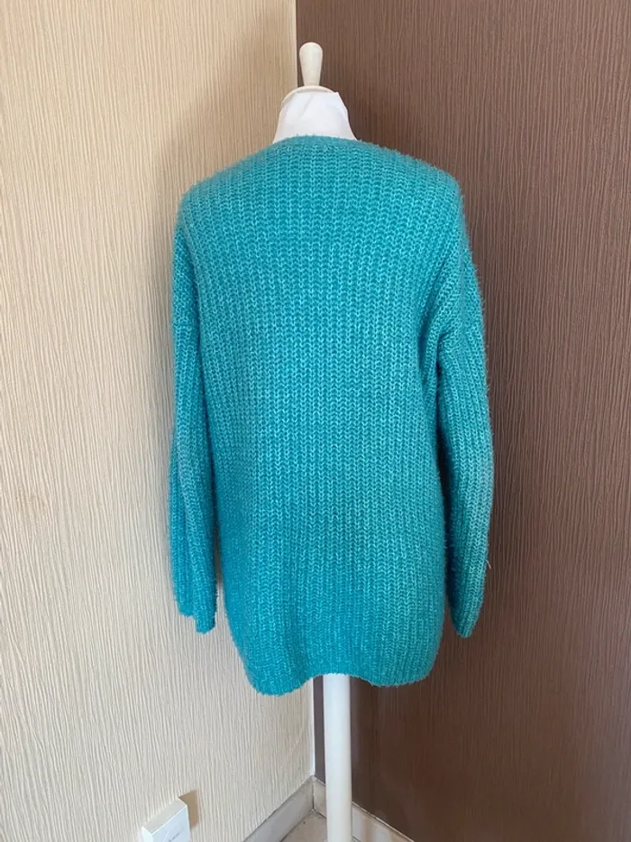Cardigan laine . Gilet en maille - photo numéro 3