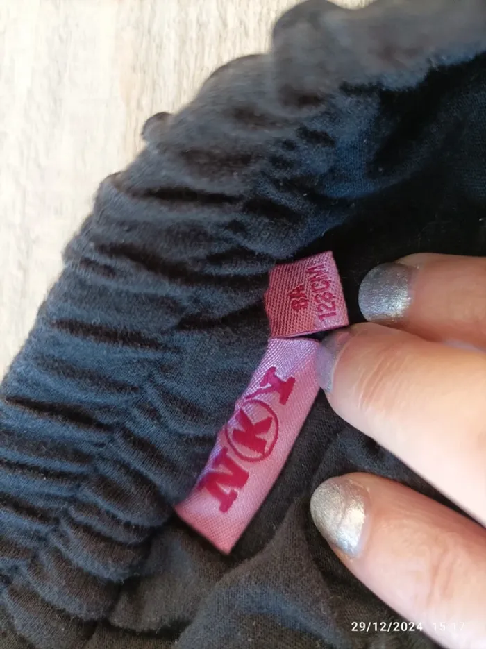 Jupe courte sequins noire 8 ans - photo numéro 3