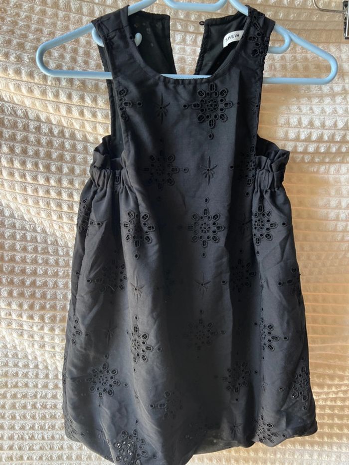 Robe enfant 7 ans - photo numéro 2