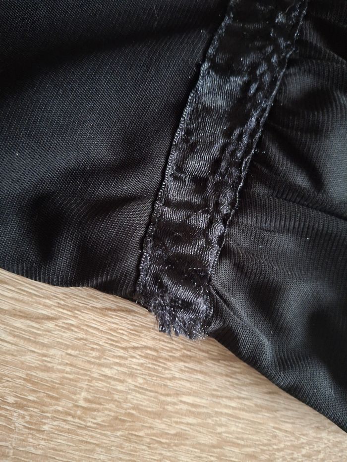 Top jennyfer tl - photo numéro 5