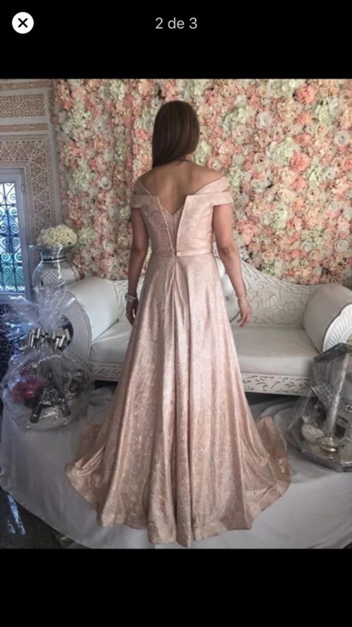 Robe de soirée Rose pâle . - photo numéro 4