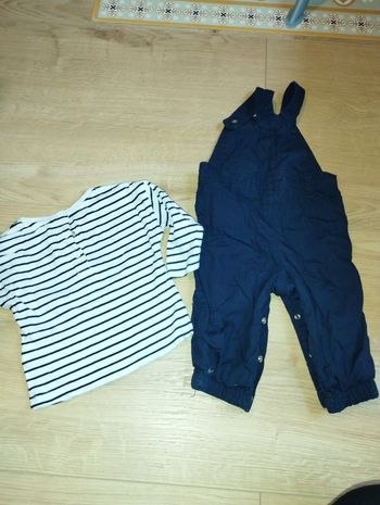 Salopette + t-shirt manches longues 9 mois