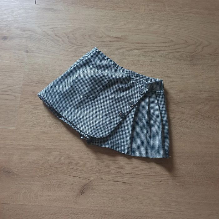 🩷 Jupe short pied-de-poule
3 ans Kiabi #emyfleury_3ansfille - photo numéro 3