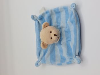 Doudou plat ours beige bleu rayures CMP