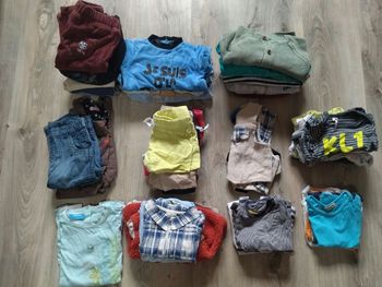 Lot vêtements garçon 12 mois 