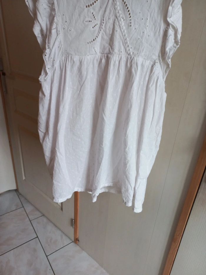 robe blanche - photo numéro 3