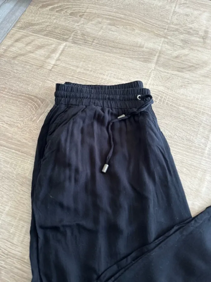 Pantalon - photo numéro 2