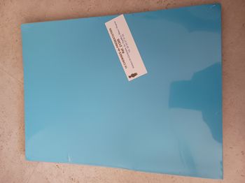 10 chemises de présentation cartonnées colorées filmées Neuves