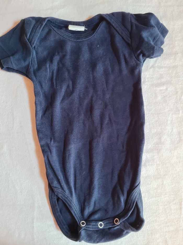 Lot de 7 vêtements 9 mois Garçon - photo numéro 4