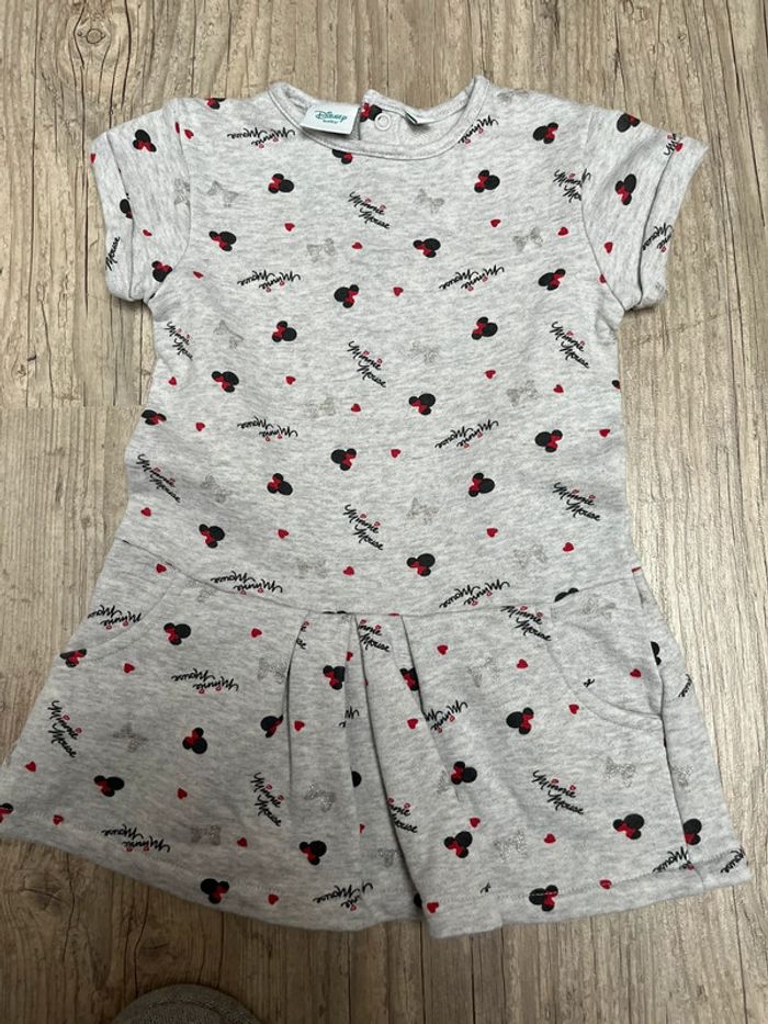 Robe grise Minnie taille 18 mois