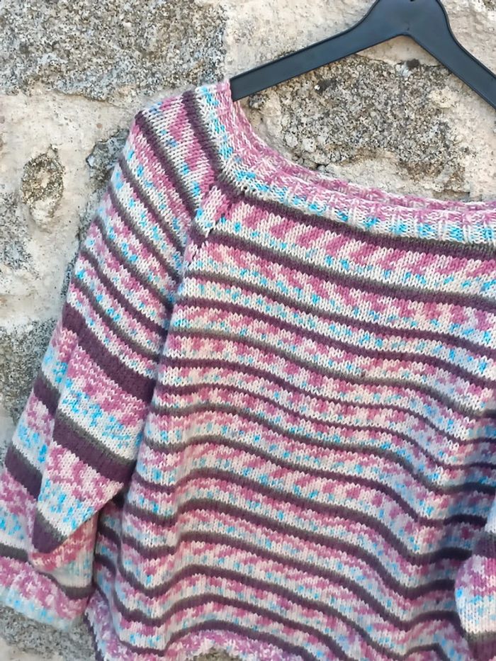Pull tricot rayures rose violet et bleu - photo numéro 4