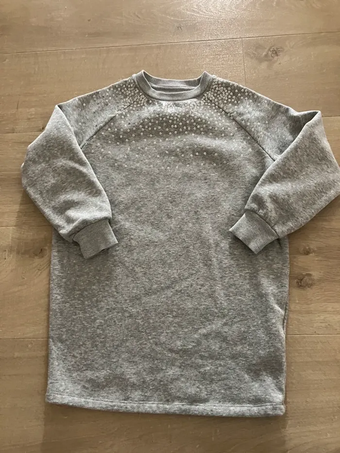 Robe pull à sequins gris kiabi 6 ans
