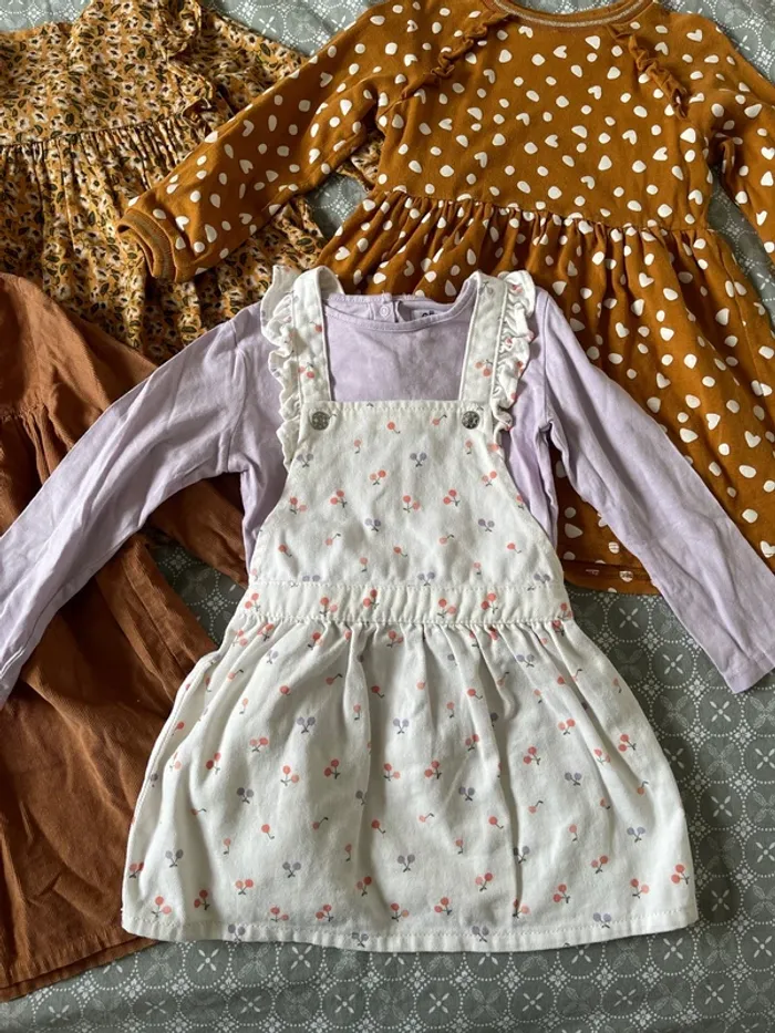 Lot 5 robes 3 ans - photo numéro 5