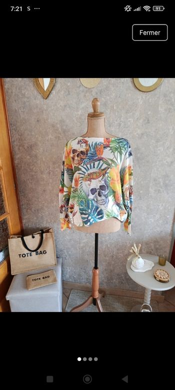 Pull léger motif tête de mort multicolore 