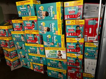 Pampers