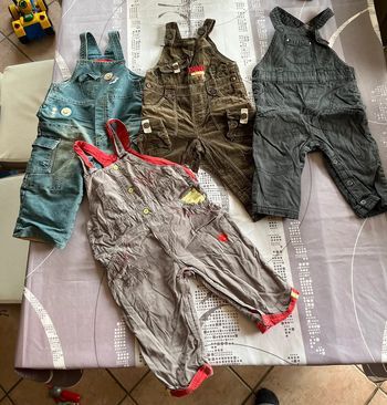 Lot de salopettes 12M