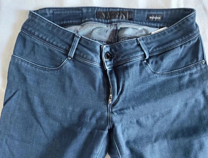 Jean salsa wonder taille us28 - photo numéro 5